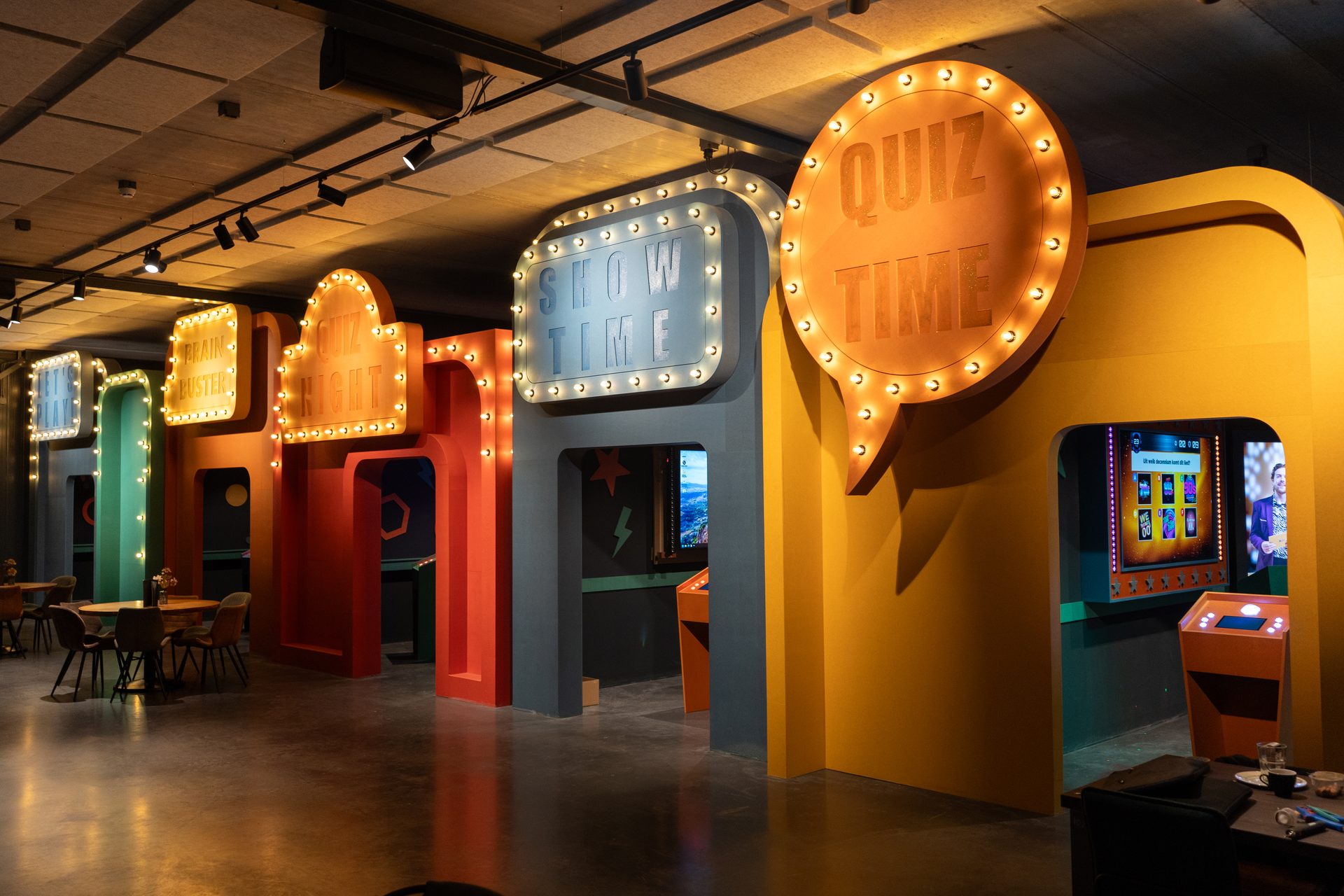 QuizX Arena venue background