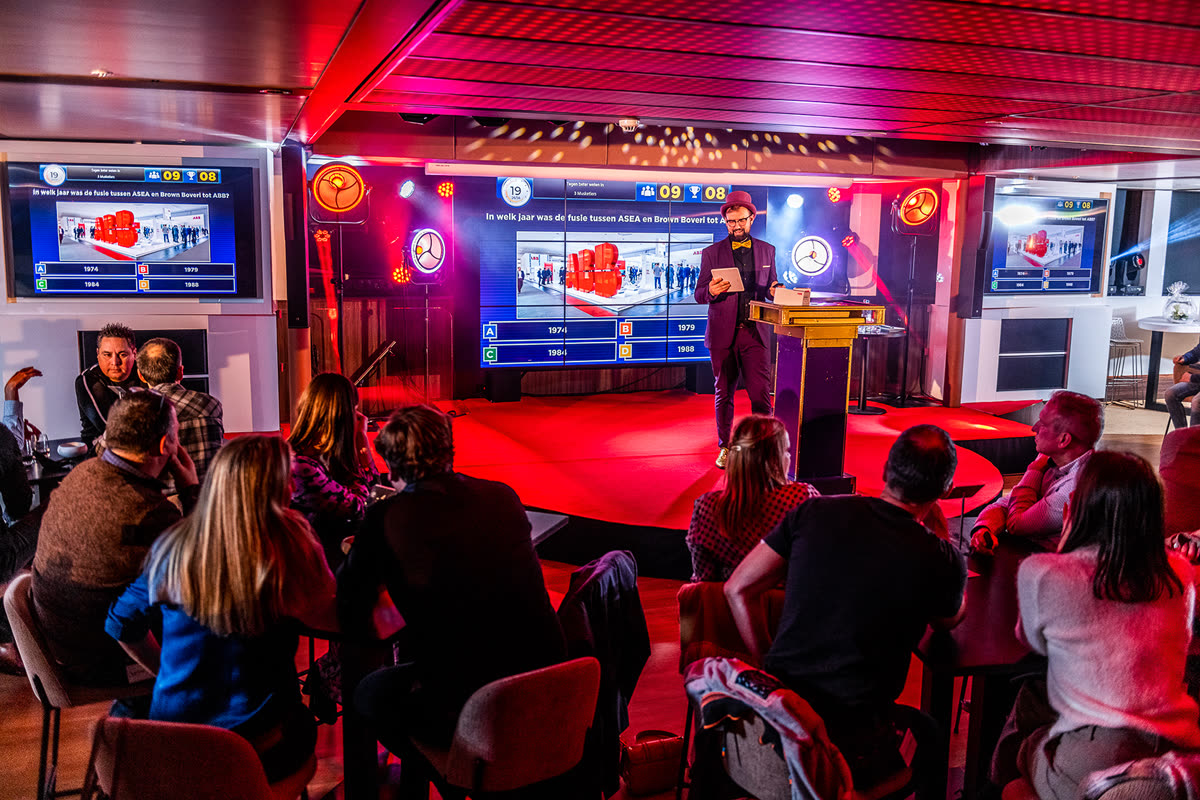 QuizX quiz show in a cruise ship theater